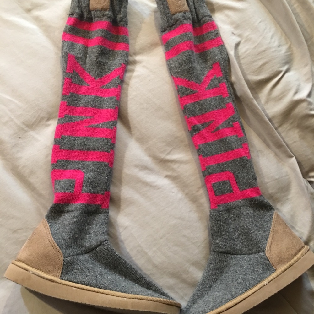 Vs pink mukluks VERY RARE